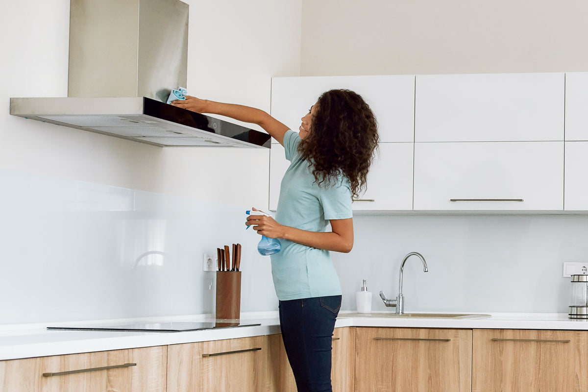 Resolve Your Cleaning Problem between Your Stove and Countertop