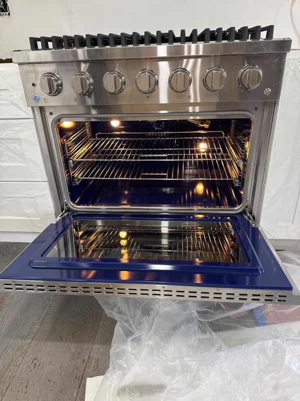 HausPro Range 36″ installed in a customer kitchen